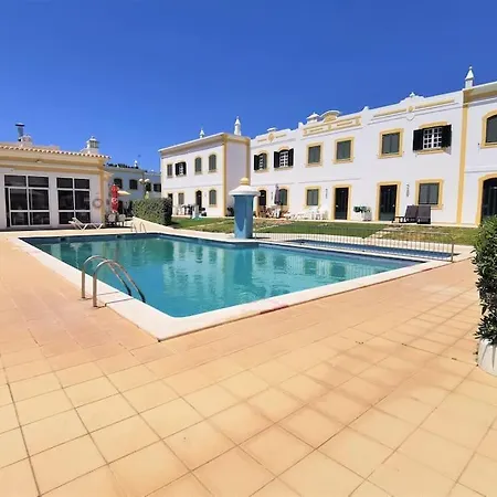 Casa Tulipa Ferias - Vilamoura Apartment *