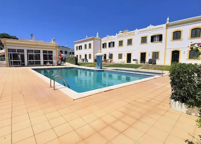 Casa Tulipa Ferias - Vilamoura Apartment *